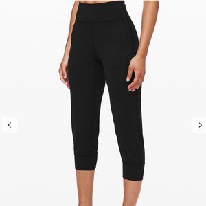 Align Jogger Crop 23"